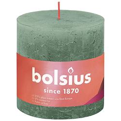 Foto van Bolsius stompkaars sage green ø100 mm - hoogte 10 cm - mintgroen - 62 branduren