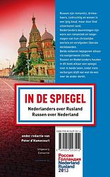 Foto van In de spiegel - nederlanders over russen - russen over nederlanders - paperback (9789054293514)
