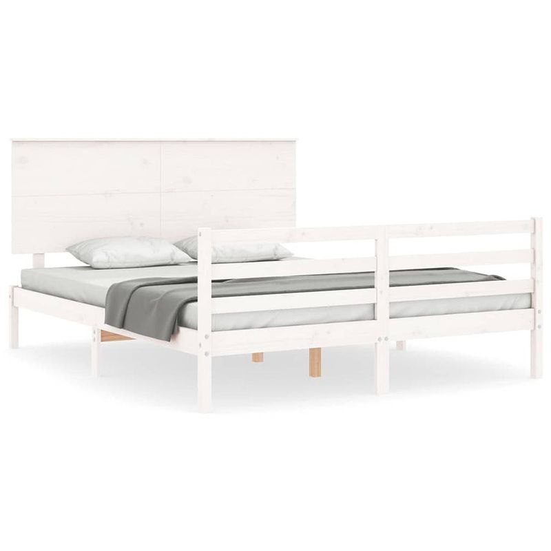 Foto van The living store bed - grenenhout - wit - 205.5 x 165.5 x 82.5 cm - matras niet inbegrepen