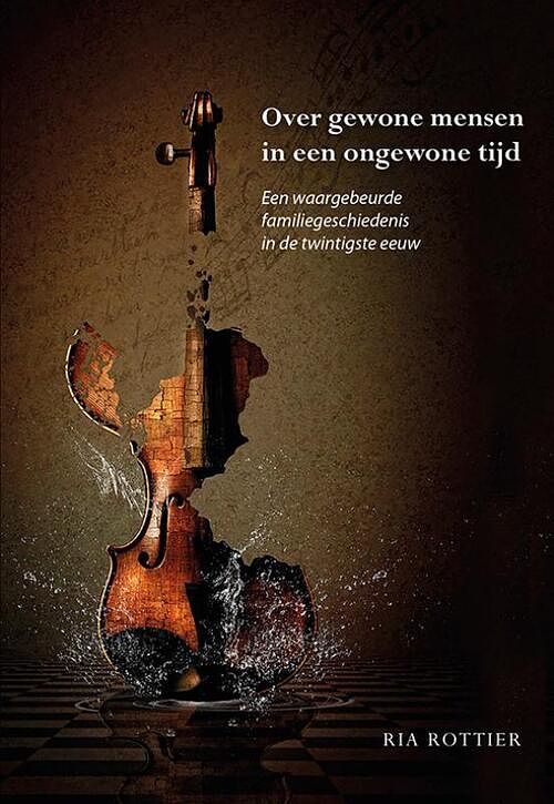 Foto van Over gewone mensen in een ongewone tijd - ria rottier - paperback (9789463654722)