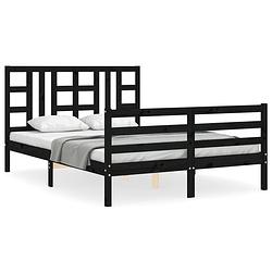 Foto van The living store bedframe - massief grenenhout - 205.5 x 155.5 x 100 cm - zwart