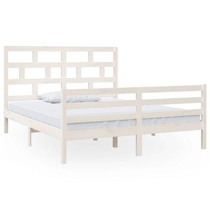 Foto van The living store houten bedframe - 205.5 x 166 x 100 cm - massief grenenhout - multiplex lattenbodem