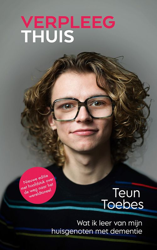 Foto van Verpleegthuis - teun toebes - paperback (9789029550604)