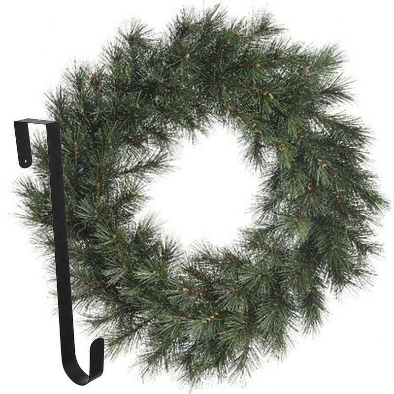 Foto van Kerstkrans 60 cm - groen - met hanger/ophanghaak - kerstversiering - kerstkransen