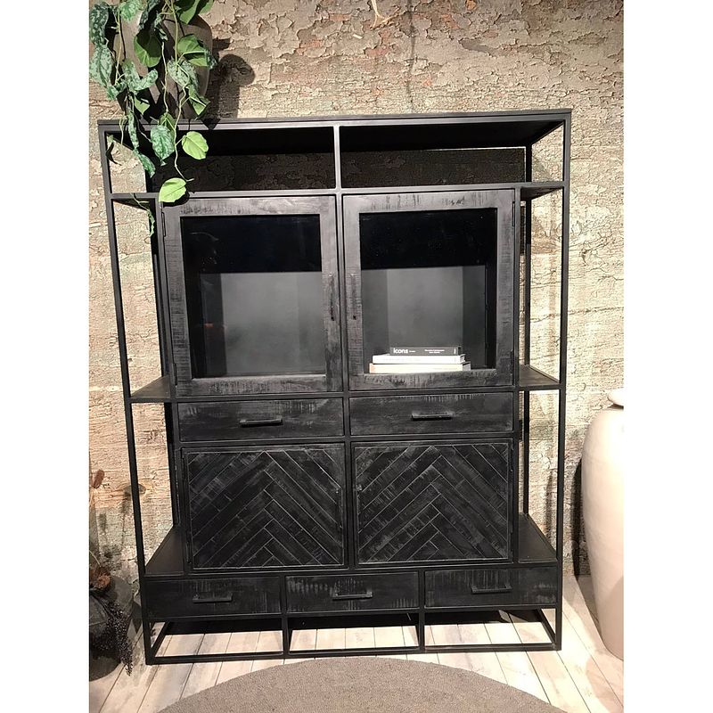 Foto van Benoa jax 4 door 5 drawer cabinet black 160 cm