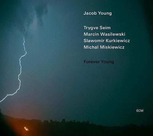 Foto van Forever young - cd (0602537688968)