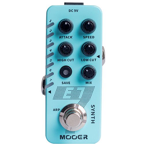 Foto van Mooer e7 polyphonic guitar synth effectpedaal met arpeggiator