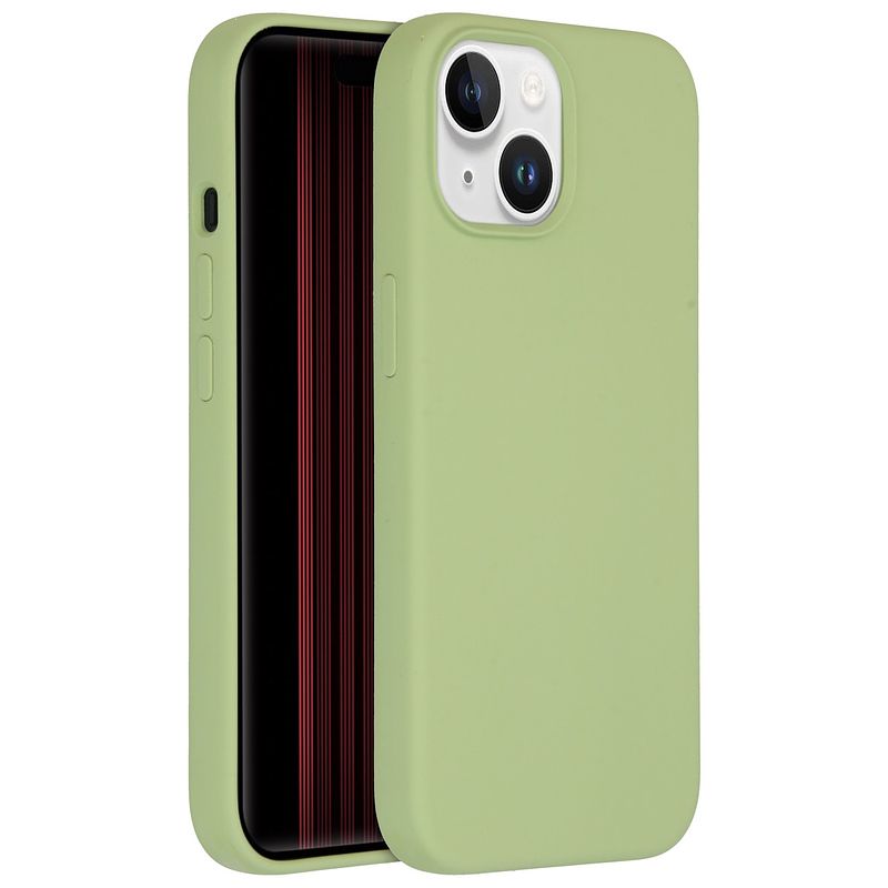 Foto van Accezz liquid silicone backcover iphone 15 telefoonhoesje groen