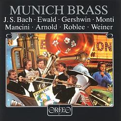 Foto van Munich brass plays bach, ewald, arn - cd (4011790166124)