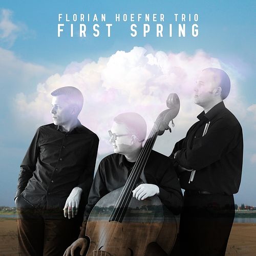 Foto van First spring - cd (0880504830927)