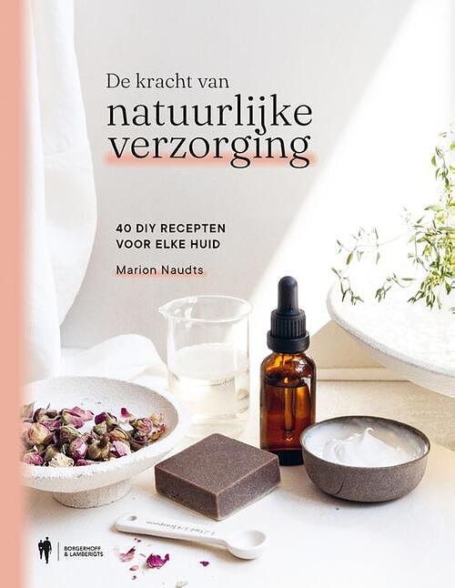 Foto van De kracht van natuurlijke verzorging - marion naudts - paperback (9789463938587)