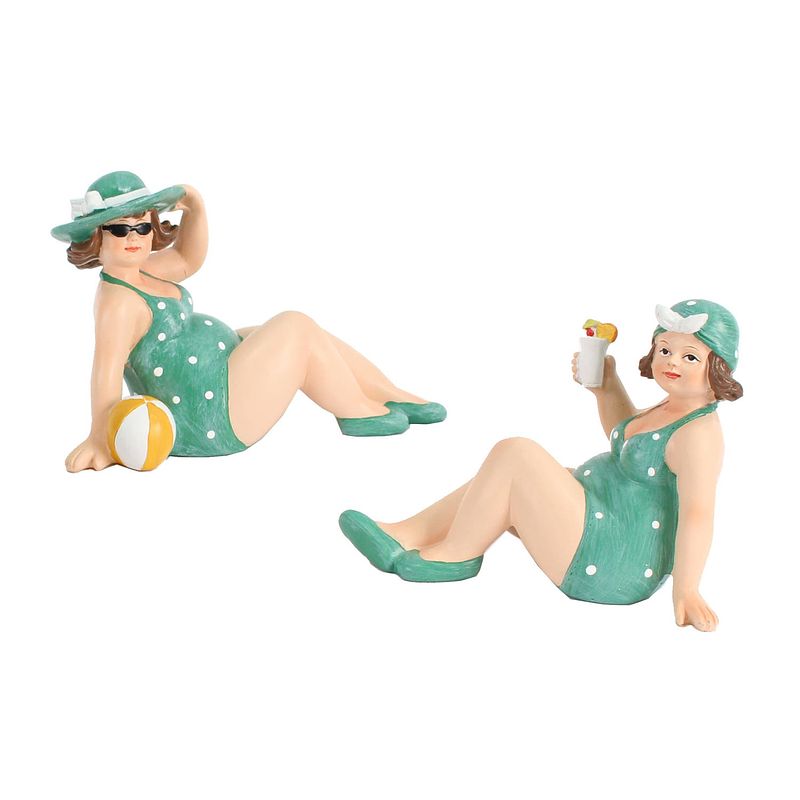Foto van Woonkamer decoratie beeldjes set van 2 dikke dames - groen badpak - 17 cm - beeldjes