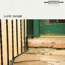 Foto van Low dose - cd (0888295863940)