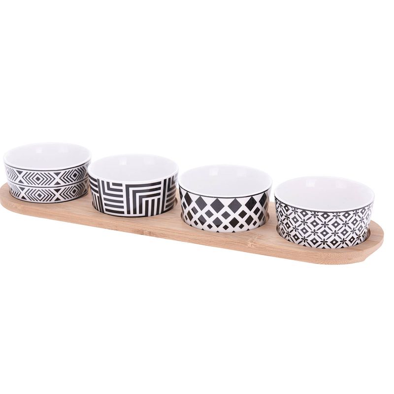 Foto van Excellent houseware set van 4x luxe hapjes/saus/tapas porselein schaaltjes - snack en tapasschalen