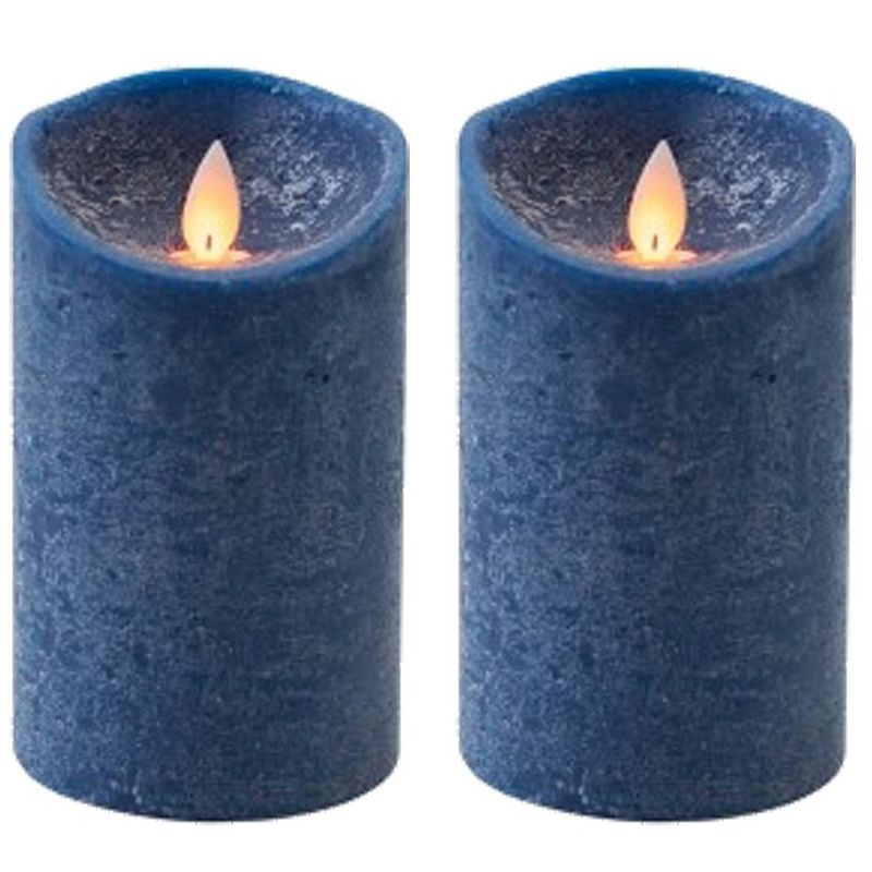 Foto van 2x donkerblauwe led kaars / stompkaars met bewegende vlam 12,5cm - led kaarsen