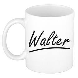 Foto van Naam cadeau mok / beker walter met sierlijke letters 300 ml - naam mokken