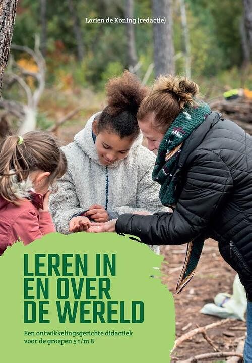 Foto van Leren in en over de wereld - lorien de koning - paperback (9789023258438)