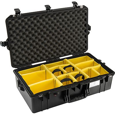 Foto van Peli 1605 air case 660 x 356 x 213 mm met dividers