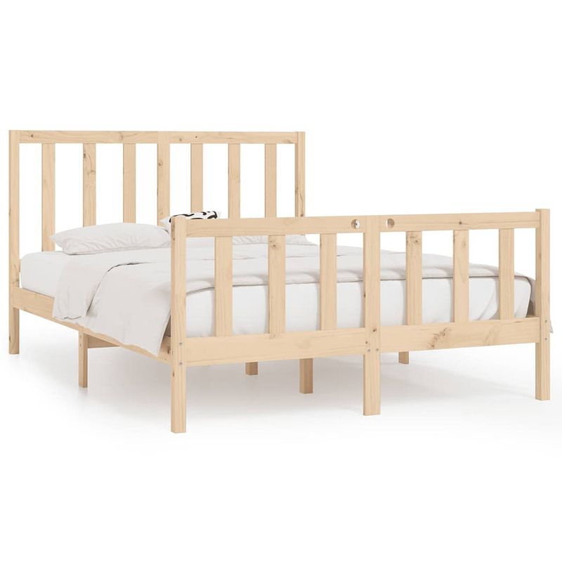 Foto van Vidaxl bedframe massief hout 120x190 cm 4ft small double