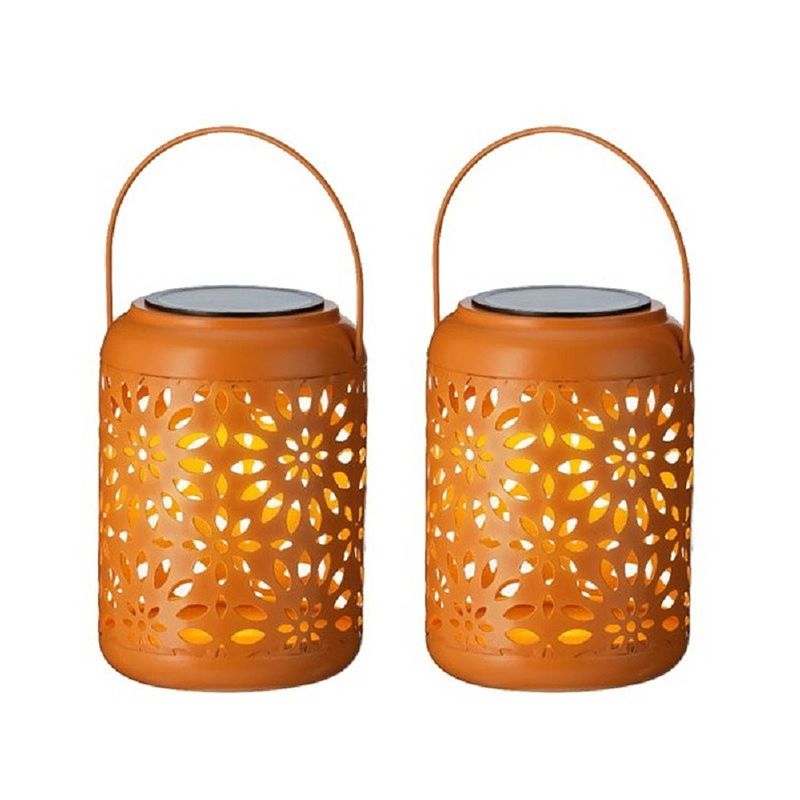 Foto van 2x stuks solar lantaarn ijzer oranje 17 cm - lantaarns