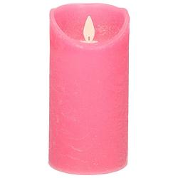 Foto van 1x fuchsia roze led kaarsen / stompkaarsen met bewegende vlam 15 cm - led kaarsen