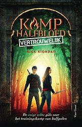 Foto van Kamp halfbloed vertrouwelijk - rick riordan - ebook (9789000358304)