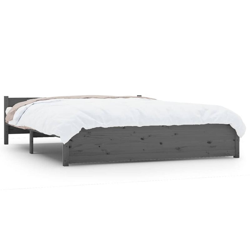 Foto van The living store bedframe - grenenhout - 140 x 190 cm - grijs