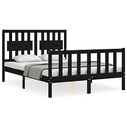 Foto van The living store massief grenenhouten bedframe - 140 x 200 cm - functioneel hoofd- en voeteneinde