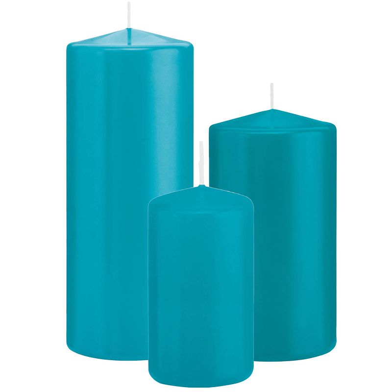 Foto van Stompkaarsen set van 3x stuks turquoise blauw 12-15-20 cm - stompkaarsen