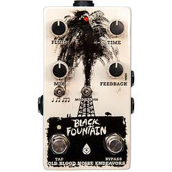 Foto van Old blood noise endeavors black fountain v3 oil can delay pedal with tap tempo