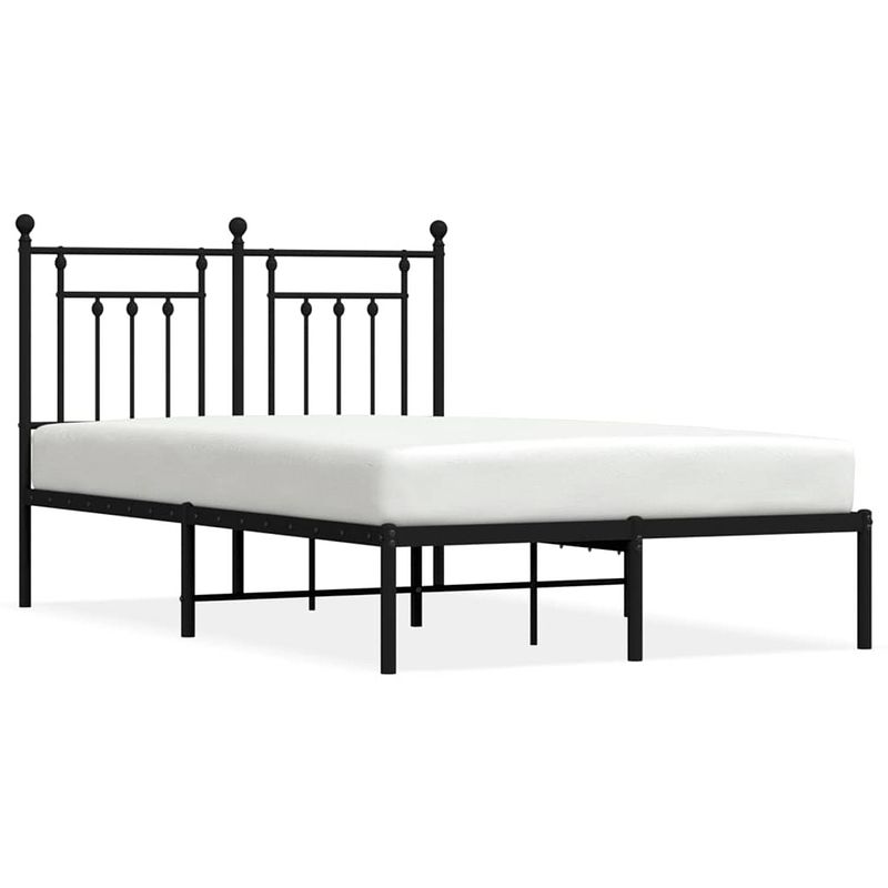 Foto van The living store bedframe klassiek zwart - 207 x 125 x 97 cm - robuuste metalen constructie