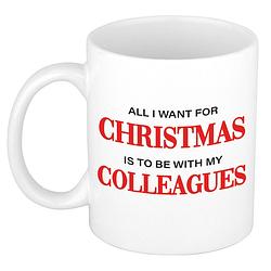 Foto van Kerstmok all i want for christmas is to be with my colleagues kerstcadeau collega / personeel 300 ml - bekers