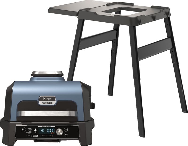 Foto van Ninja woodfire pro xl elektrische bbq grill en roker og901eu + ninja woodfire standaard