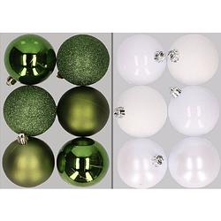 Foto van 12x stuks kunststof kerstballen mix van appelgroen en wit 8 cm - kerstbal