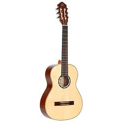 Foto van Ortega r121g-3/4 family series 3/4-size guitar natural klassieke gitaar met gigbag