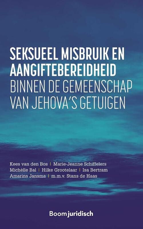 Foto van Seksueel misbruik en aangiftebereidheid binnen de gemeenschap van jehova's getuigen - amarins jansma - paperback (9789462907782)