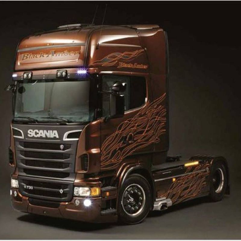 Foto van Italeri 3897 scania r730 v8 black amber vrachtwagen (bouwpakket) 1:24