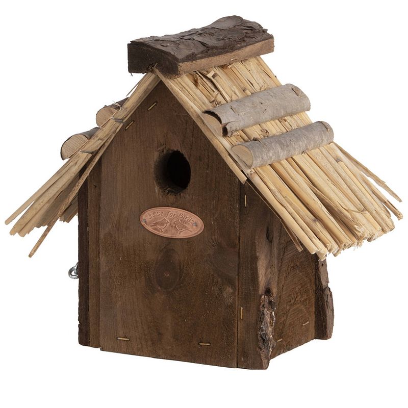 Foto van Vogelhuisje/nestkastje winterkoning rieten dakje 20 cm - vogelhuisjes