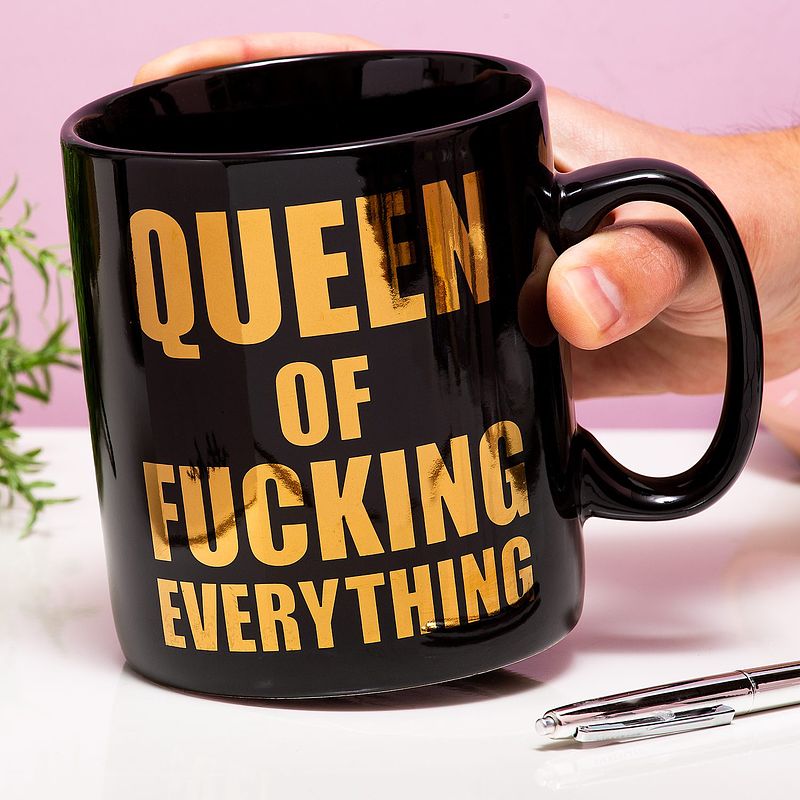 Foto van Queen of fucking everything mok