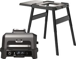 Foto van Ninja woodfire elektrische bbq grill en smoker og850eu + ninja woodfire standaard