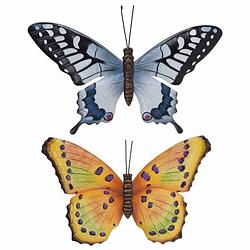 Foto van Set van 2x stuks tuindecoratie muur/wand vlinders van metaal in geel/paars en grijsblauw 35 x 24 cm - tuinbeelden