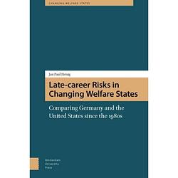 Foto van Late-career risks in changing welfare states