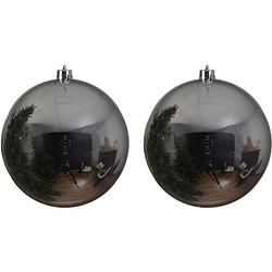 Foto van 2x grote raam/deur/kerstboom decoratie zilveren kerstballen 20 cm glans - kerstbal