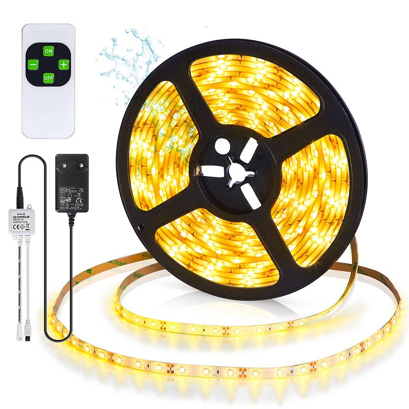 Foto van Aigostar 10tyr led strip met afstandsbediening - 5 meter 3000k