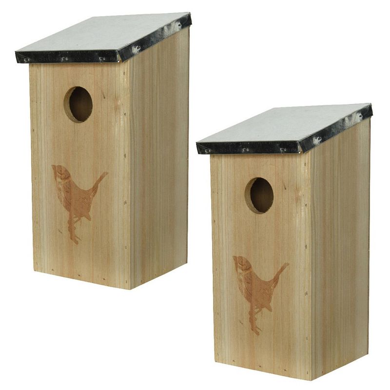 Foto van 2x stuks vogelhuisjes/nestkastjes van vurenhout 12 x 13,5 x 26 cm - vogelhuisjes