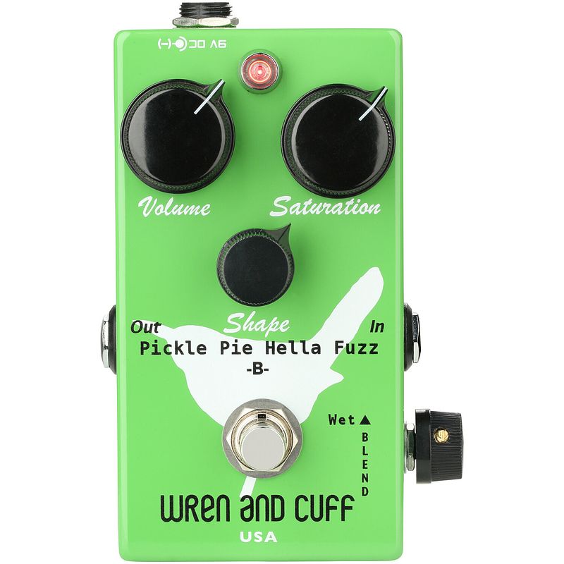 Foto van Wren and cuff pickle pie b bass distortion / fuzz effectpedaal