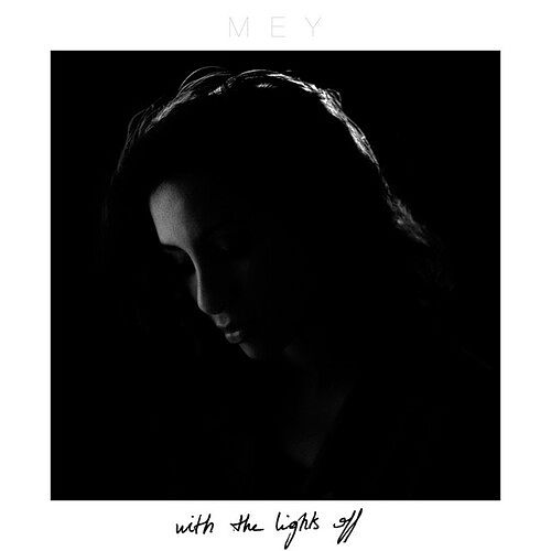 Foto van With the lights off - cd (3700398724232)