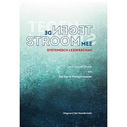 Foto van Tegen de stroom mee