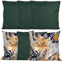 Foto van Bank/tuin kussens set - voor binnen/buiten - 6x stuks - groen/tropical print - 45 x 45 cm - sierkussens