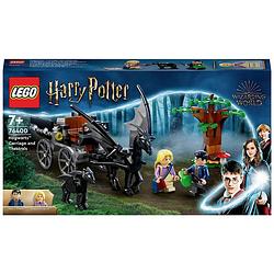 Foto van Lego® harry potter™ 76400 hogwarts-koets met thestralen